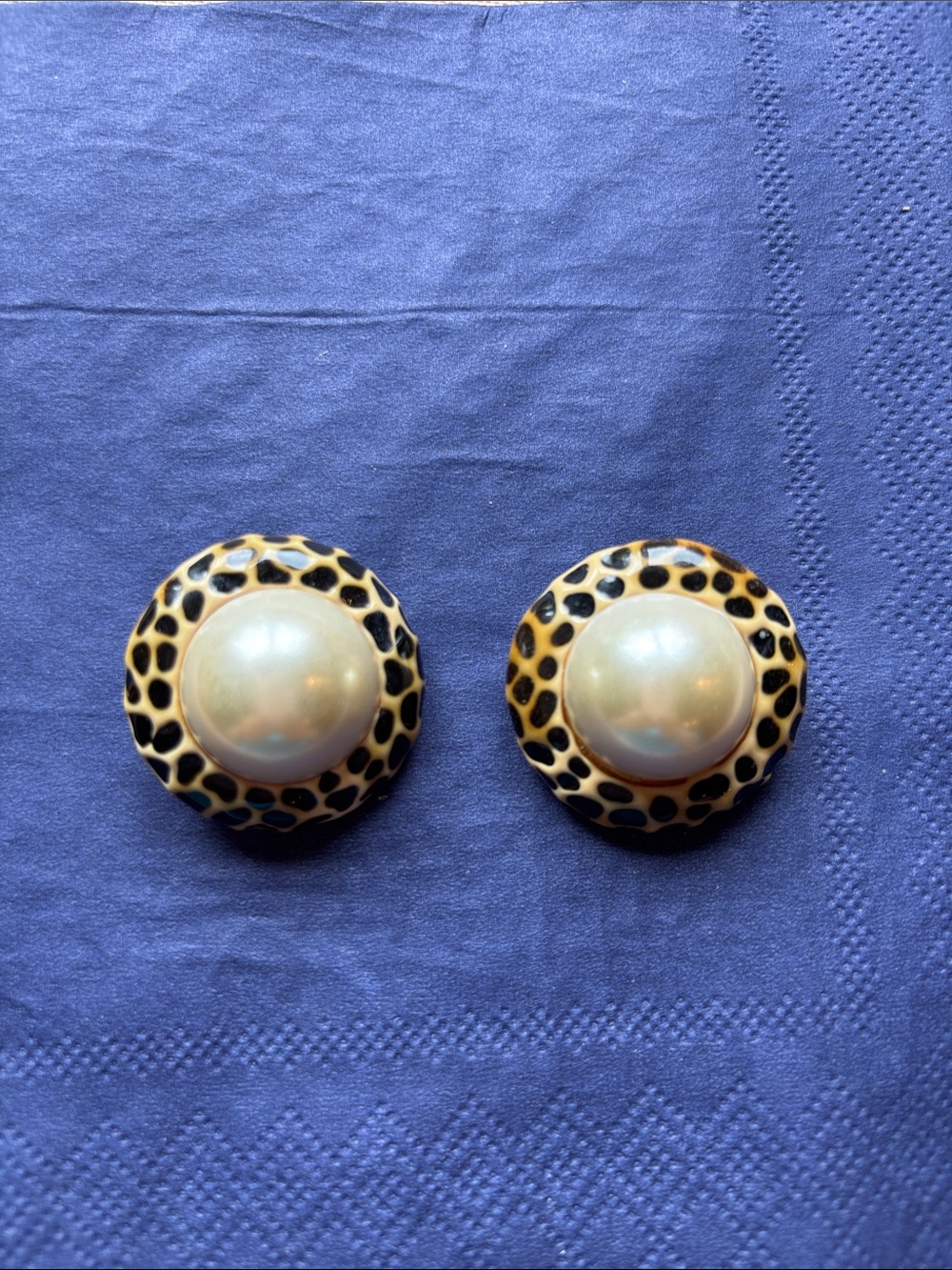 Kenneth J Lane cheeta  and pearl clip earrings